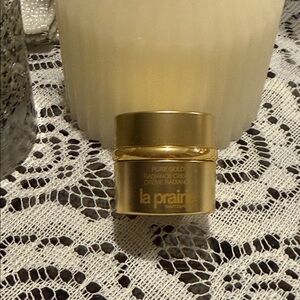 La Prairie Gold Radiance Skincare day Cream ( Not full size)